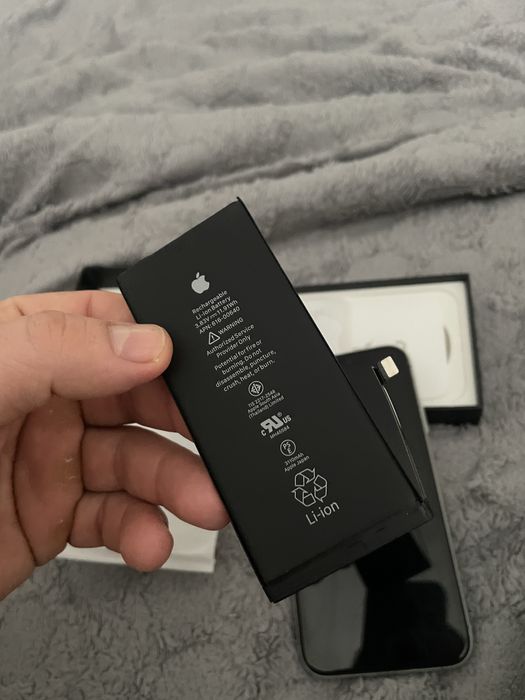 Iphone 11 128gb колір бомба