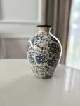 Wazon ceramiczny w kwiaty