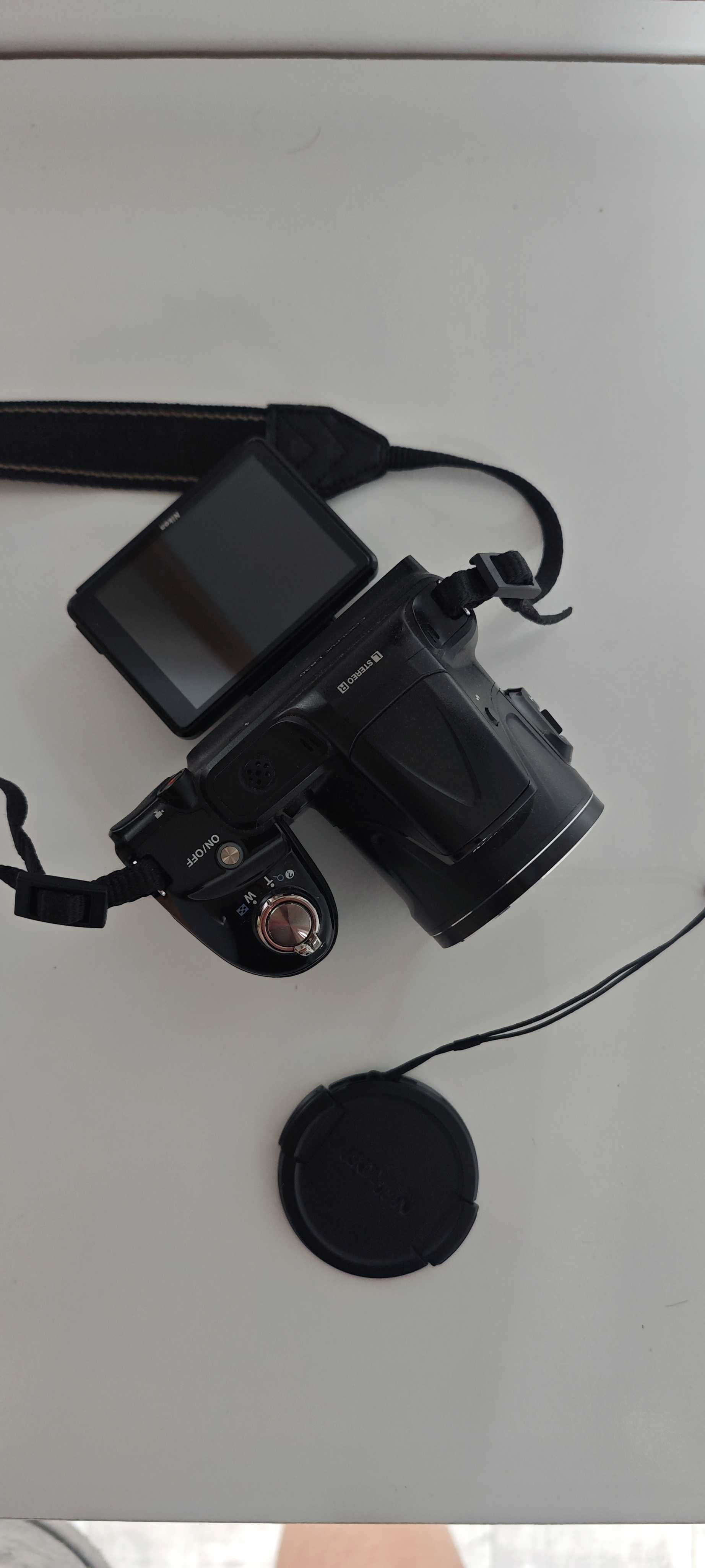 Sprzedam Nikon Coolpix 830 + torba – bardzo dobry stan, okazji!