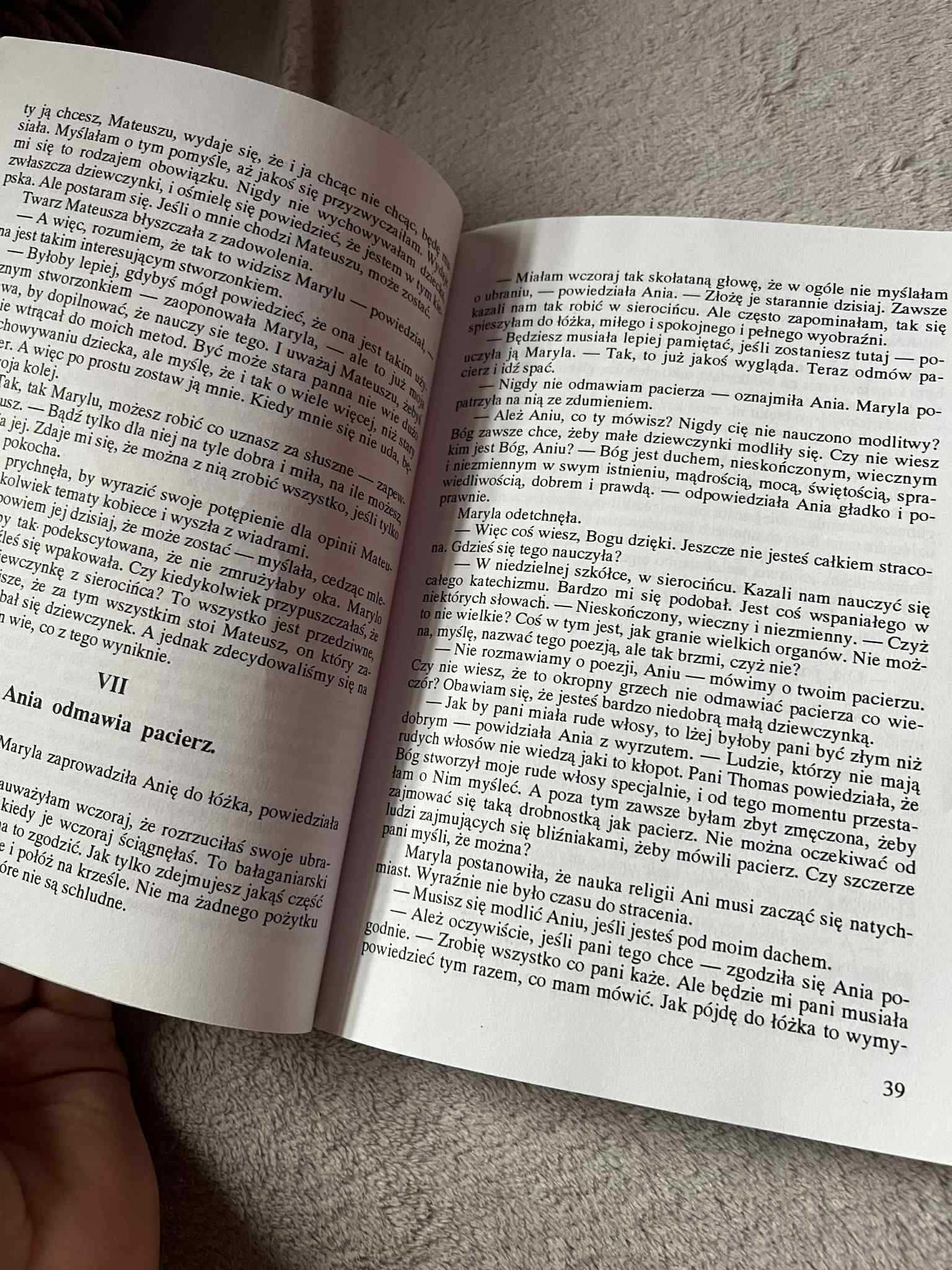 Ania z Zielonego Wzgórza - Lucy Maud Montgomery