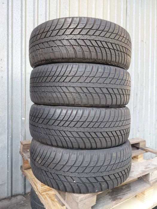 Резина Шини 205 55 R16 Nexen Nblue 4Season