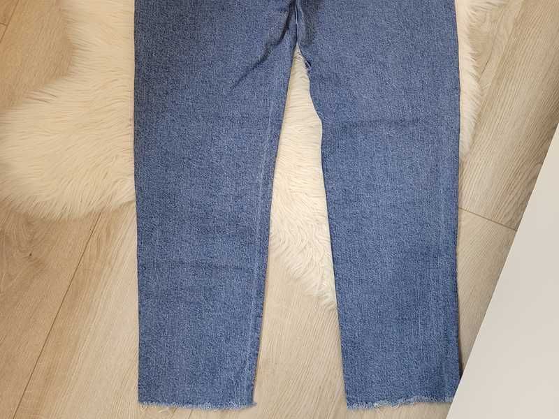 Niebieskie spodnie dżinsowe / dżinsy jeansy mom jeans, Pull&Bear, 38 M