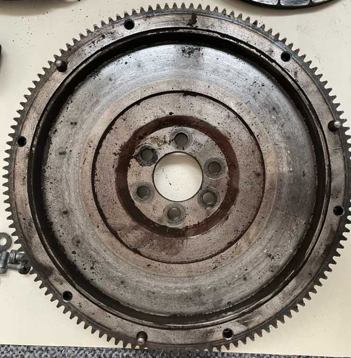 Повний комплект зчеплення з маховиком VW AG passat b8 1.6 TDI MT