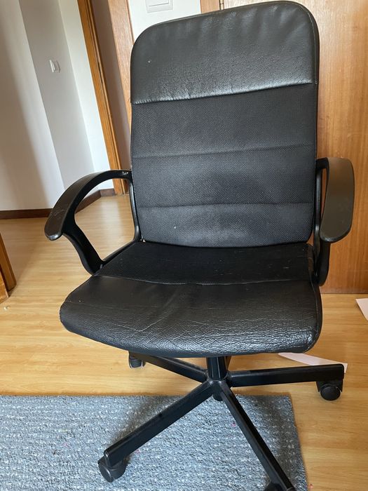 Cadeira pra secretaria