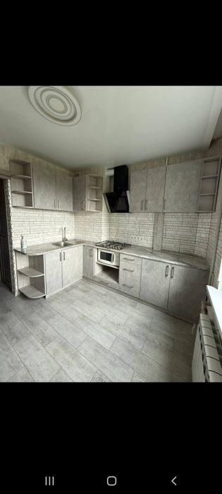 Продам 1ком.на Таврическом с евроремонтом