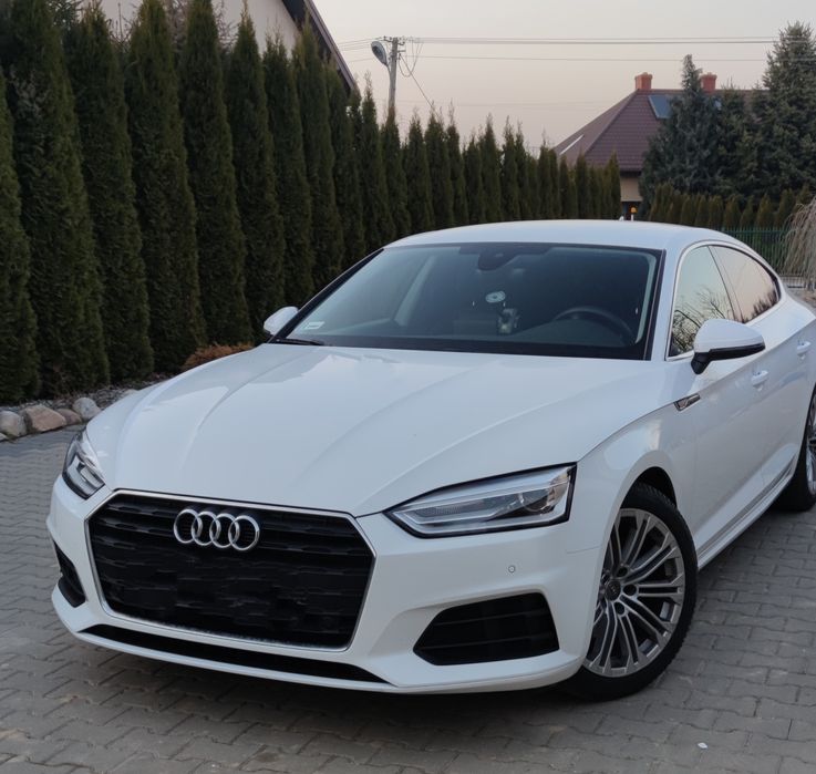 Auto Samochód do ślubu Audi A5 białe sportback