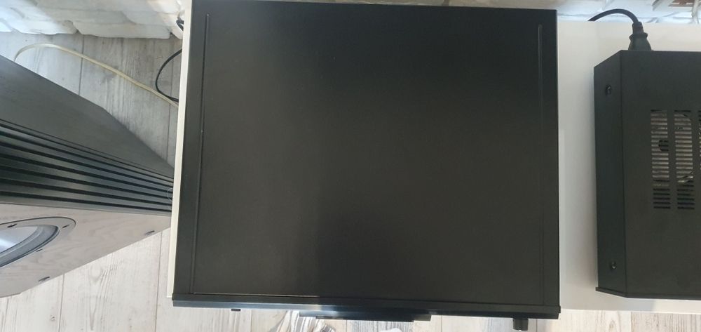 Odtwarzacz CD Sony XA555 ES