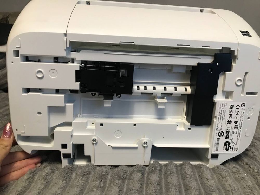 Принтер HP DESKJET 2130