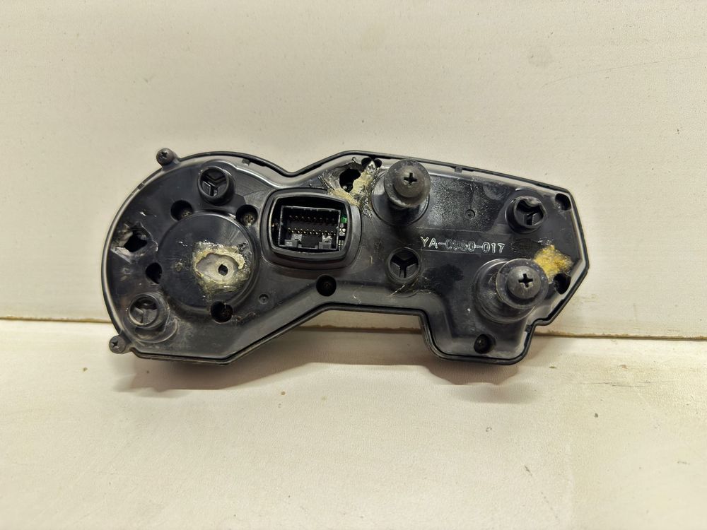 Yamaha FZ6 N S2 Fazer 600 FZS Licznik Zegary 06 - 09