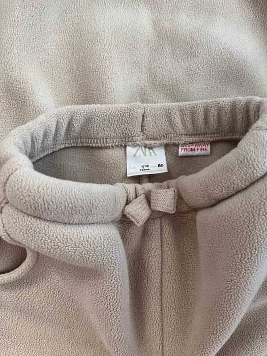ZARA, Ciepły dres dla dziecka – bluza i spodnie, roz 86