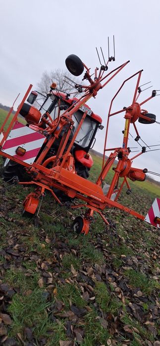 Przecząsarka Do Siana Przetrząsacz Kuhn GF 6301MH Nie Krone Lely Class