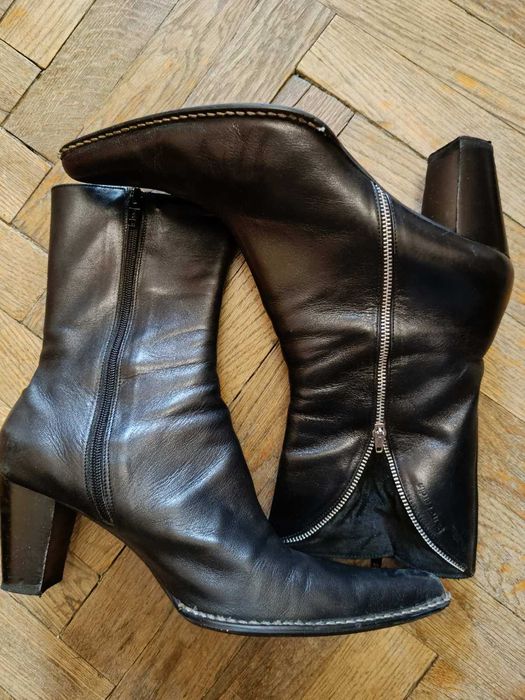 Жіноці шкіряні черевикі