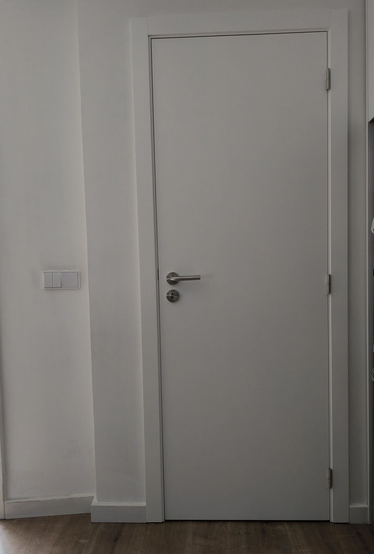 Carpinteiro/ferragens/serviços