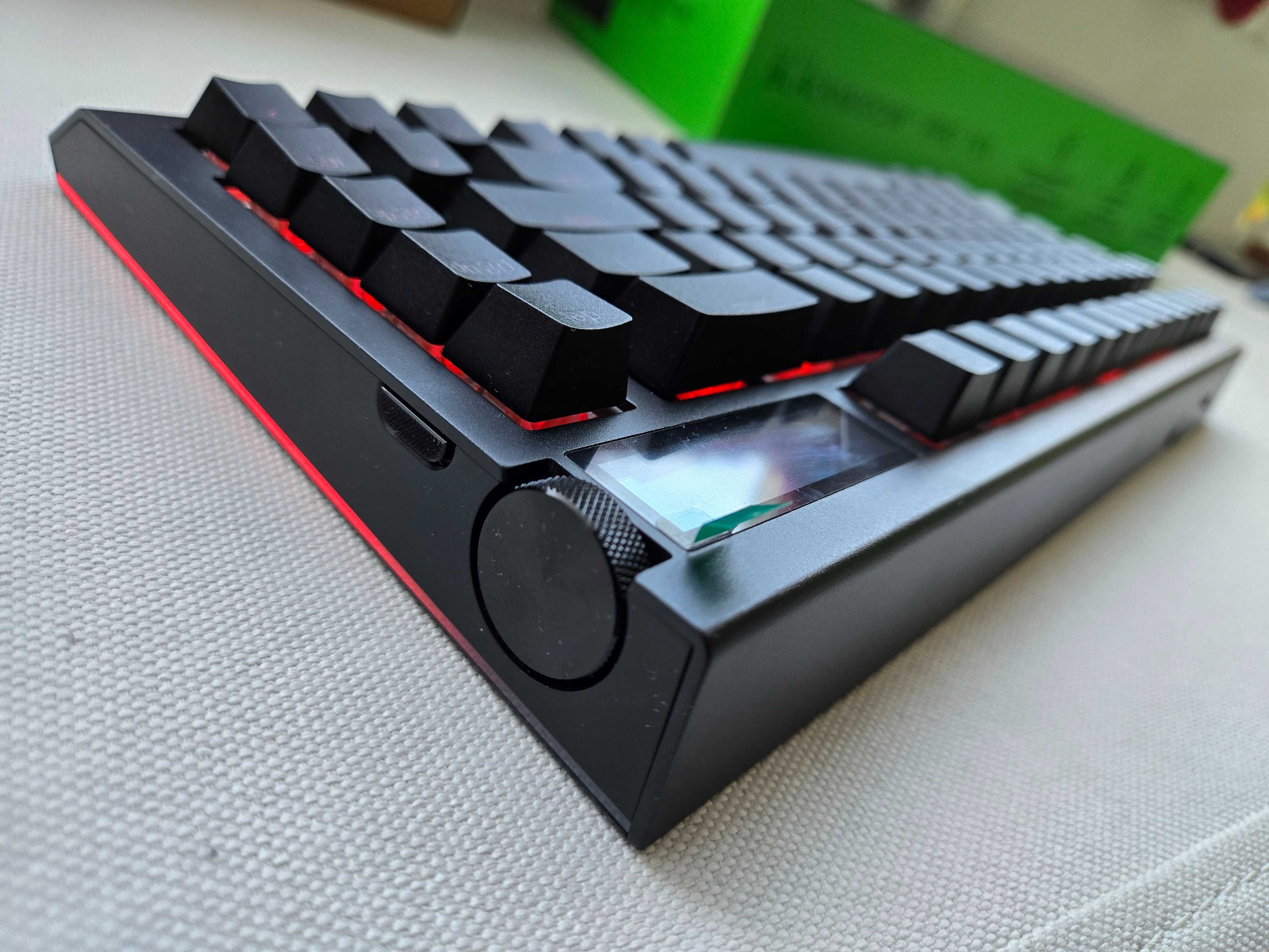 Нова бездротова ігрова клавіатура Razer BlackWidow V4 Pro ANSI Black