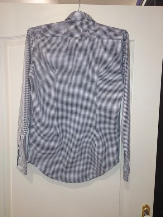 Продам рубашку  на подростка