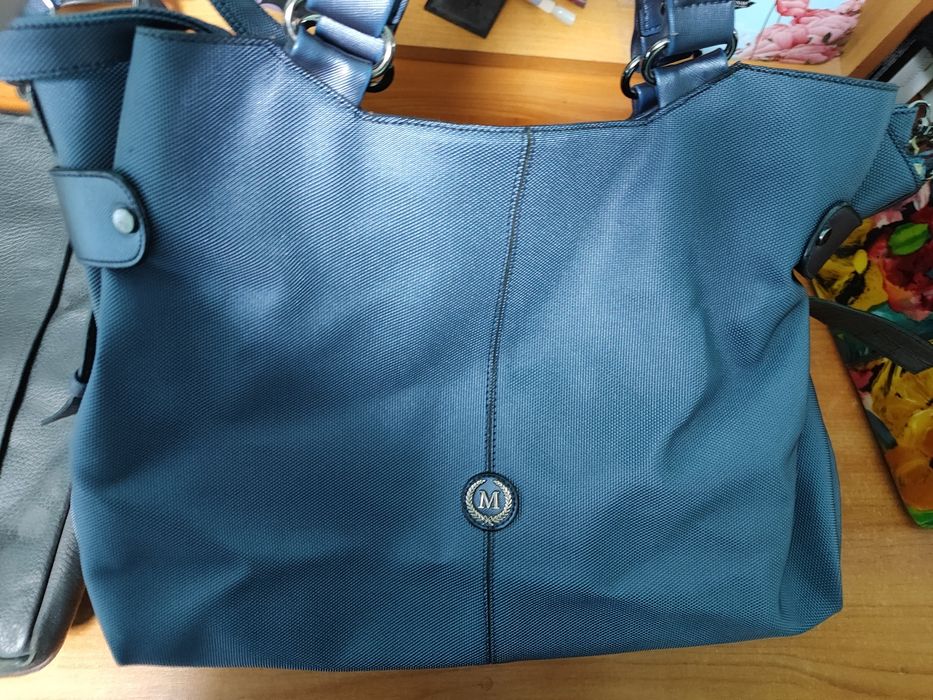 Продам сумки та гаманець