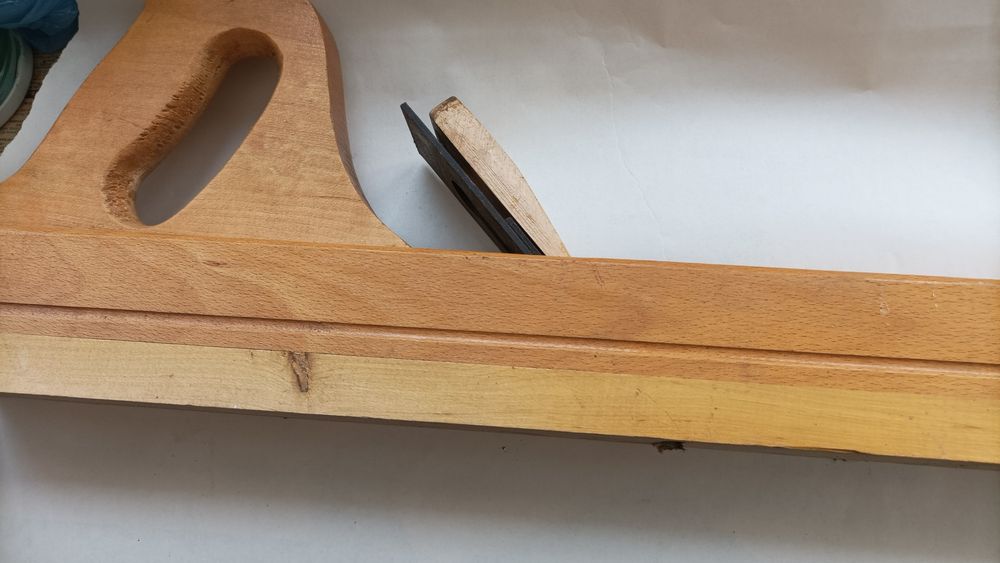 Столярный инструмент.