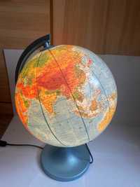 Podświetlany globus świata