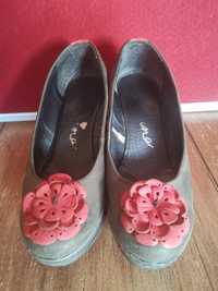 Buty na koturnie Carino r. 37