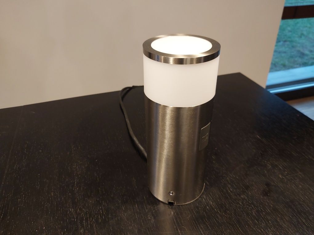 Philips Hue White and Color Ambiance Zewnętrzna lampa stojąca Calla