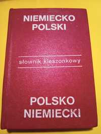 Kieszonkowy słownik polsko - niemiecko.