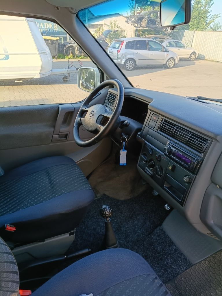 VW T4 multivan 2.0 b. Gaz