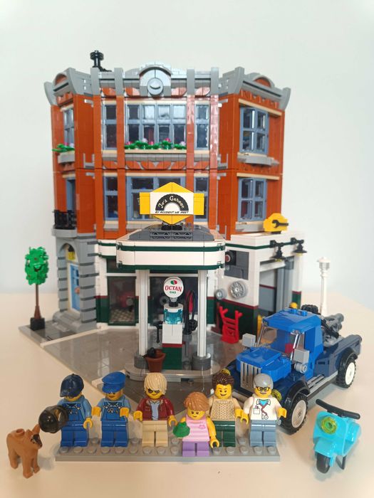 Lego Creator 10264 Narożny Garaż