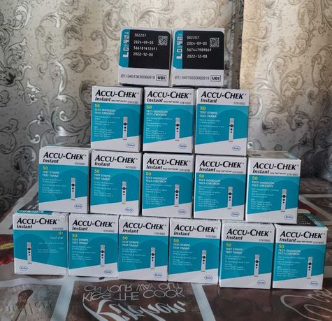 Тест-Смужки Accu-Chek Instant  16 упак по 50 шт. Термін 2024/09