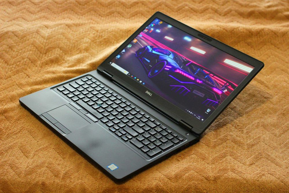 DELL 5590/i7-8650 8x/NvidiaMX130 2GB/16GB/SSD 1TB/АКБ6ч/15ipsFHD/2020г