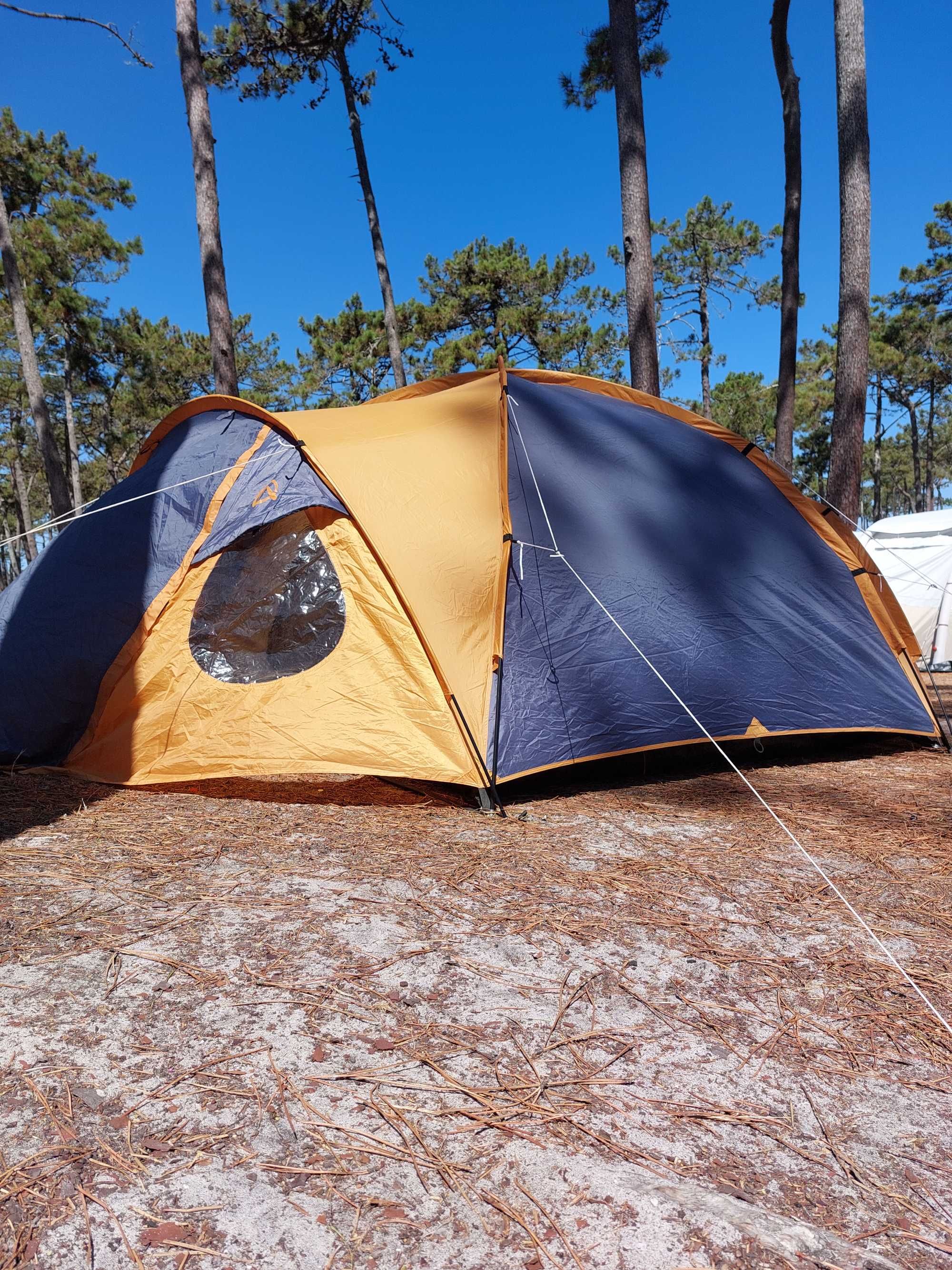 Tenda Campismo BERG 4 pessoas adultas - com cobertura e avançados