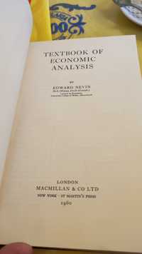 Textbook of Economic Analysis - Edward Nevin