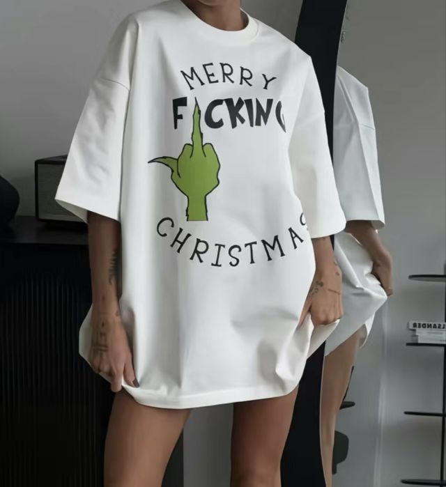 Святкова футболка