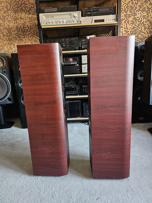Kolumny Focal Chorus 714