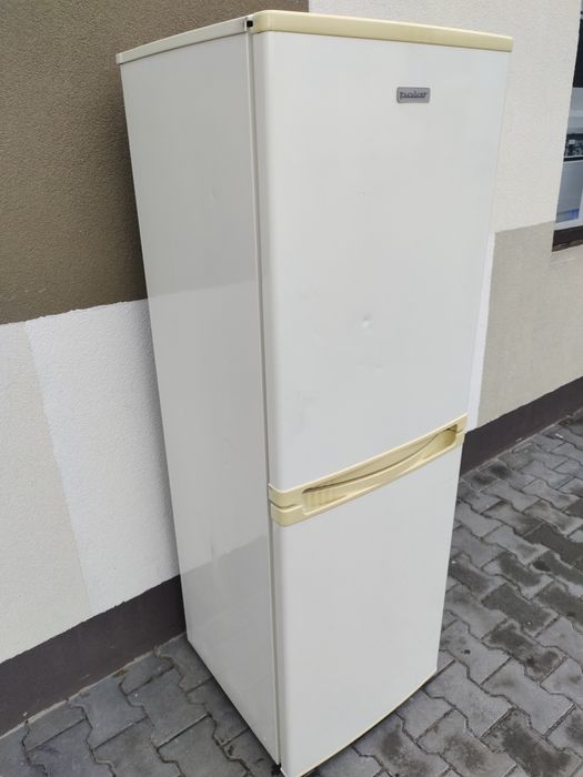 Холодильник з Європи POLAR 165  cm. Гарний стан.4 ящики морозилка