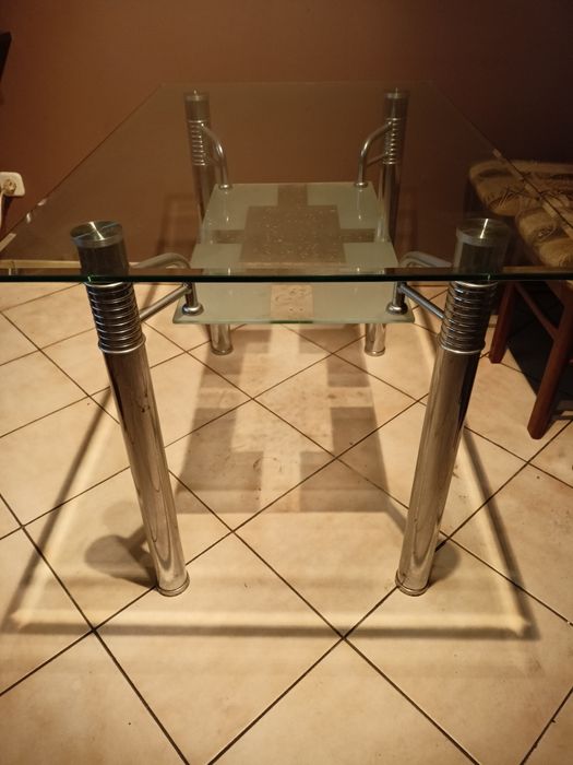 Stół kuchenny szklany