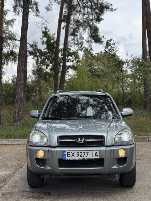 Продам Hyundai Tucson 2007 рік 2.0 газ/бензин 4x4 мехака