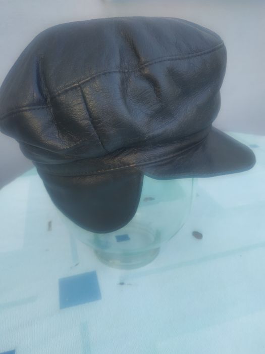 Кожаная кепка для мужчин и женщин