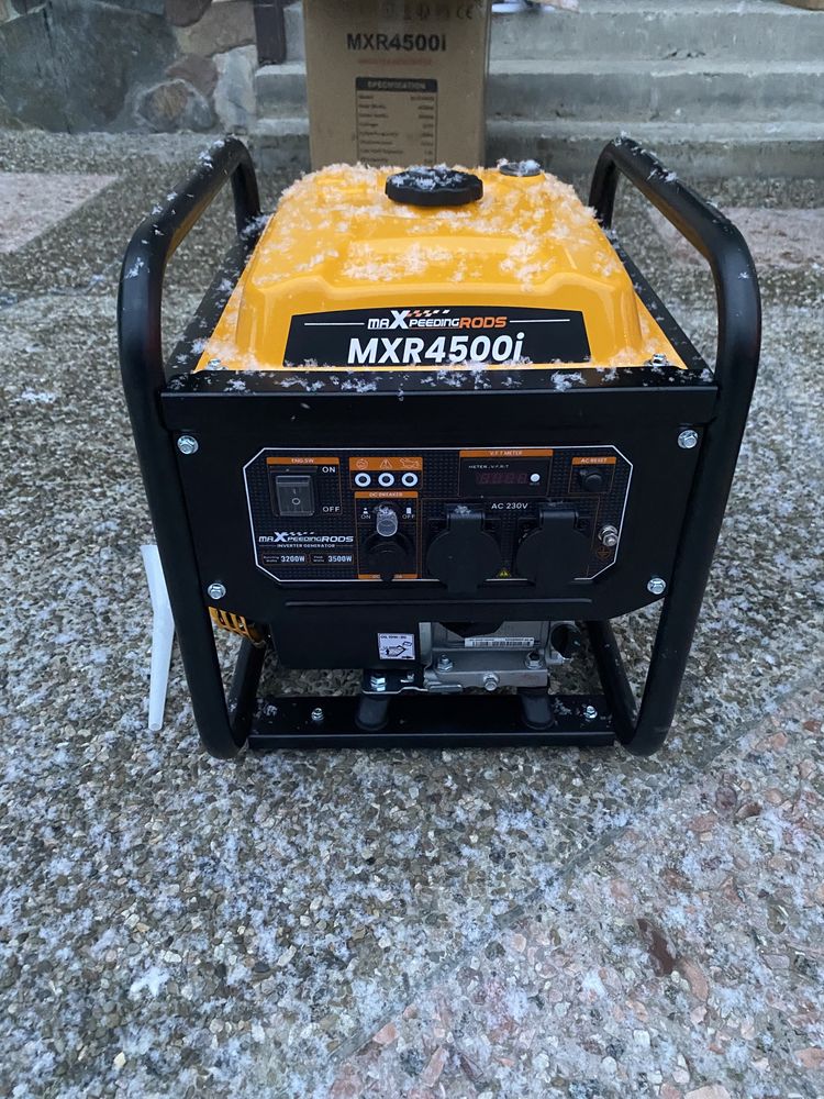 Генератор ІНВЕРТОРНИЙ Бензиновий maXpeedingrods MXR4500i - 3500 W