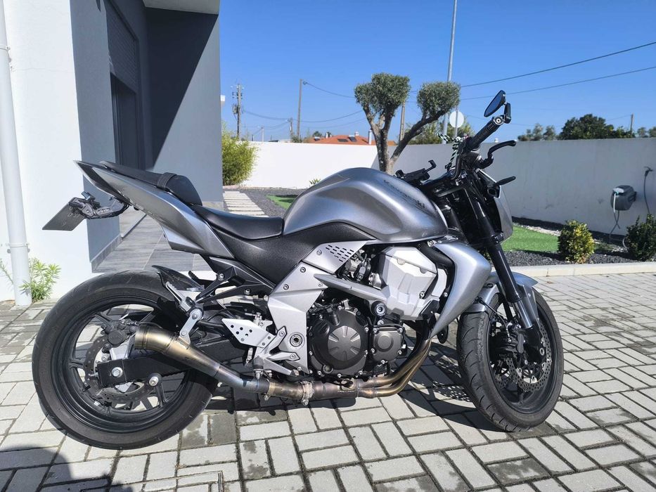 Moto Kawasaki Z750