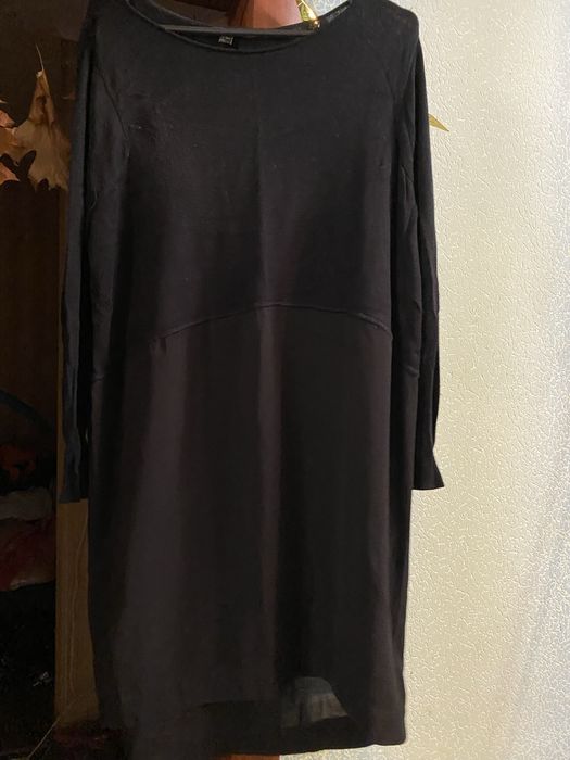 Віддам речі 44-46р