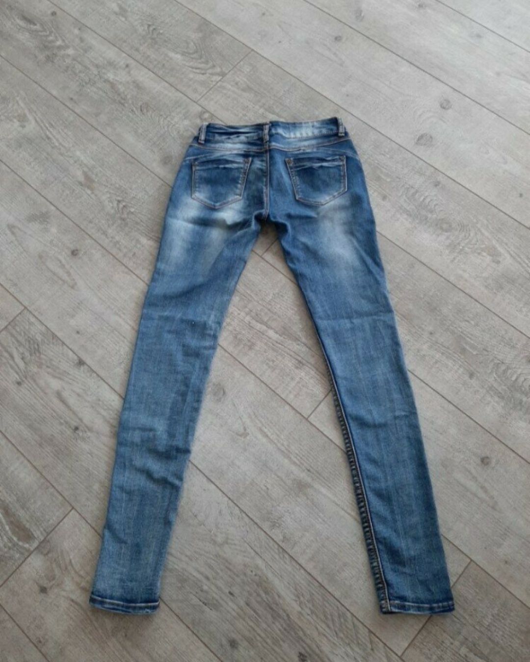 Подростковые джинсы скины скинни H&M/R jeans на девочку р.152 - 158 см