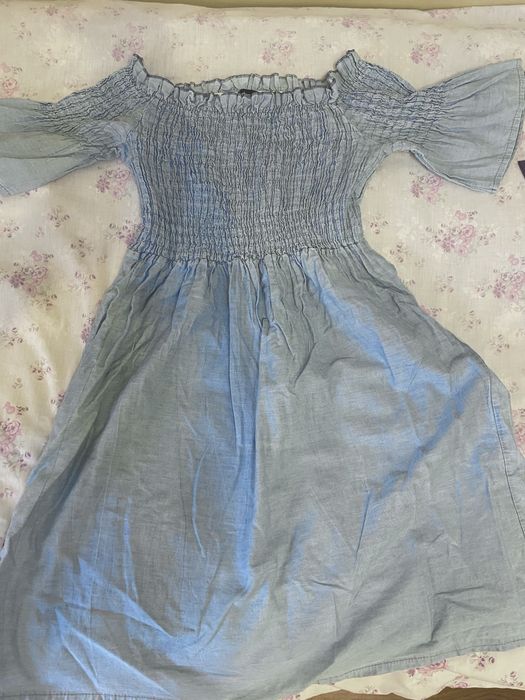 Летнее платье 100% хлопок,на резинке по колено , отличный сарафан