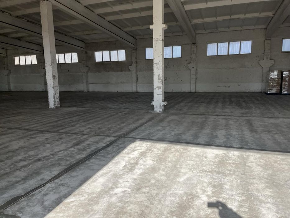 Продається промислова база м.Ковель