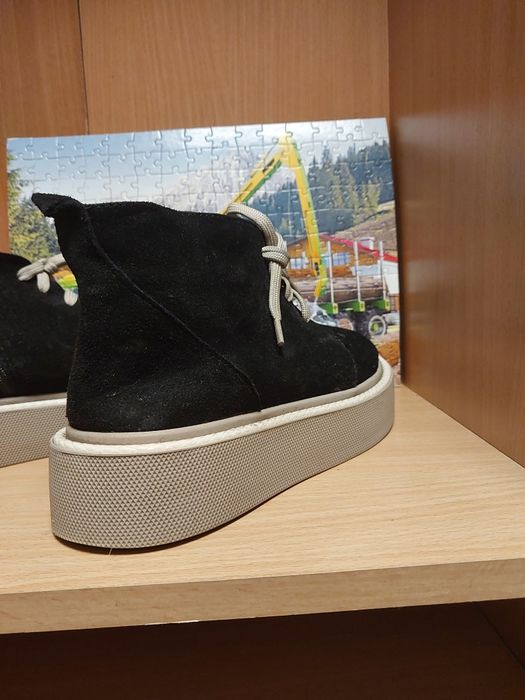 Хайтопи натуральна замша