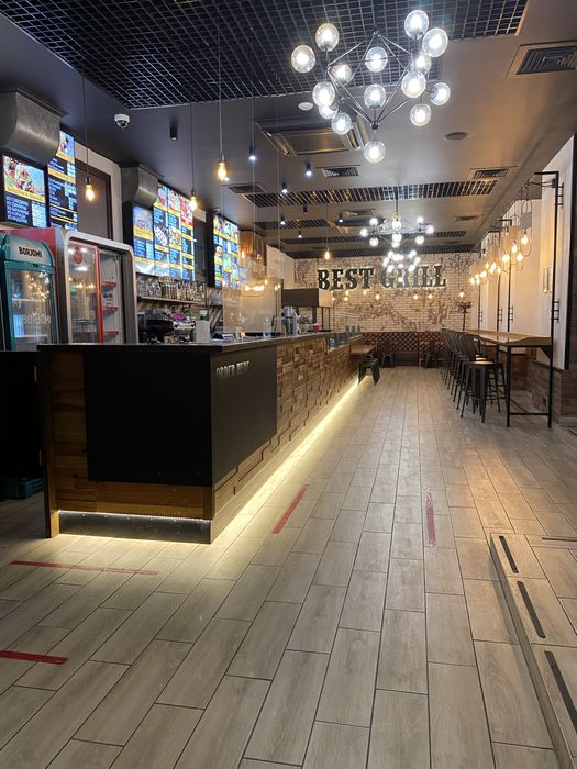 Продам кафе в центре г. Запорожье