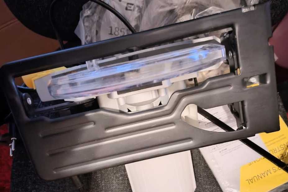 Ręczna piła tarczowa 1200W z prowadnicą laserową + akcesoria ENVENTOR