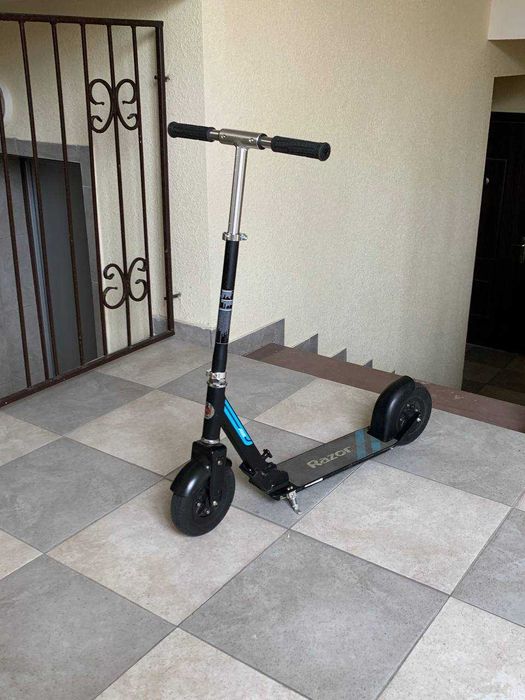 продам razor a5 air самокат дітячий