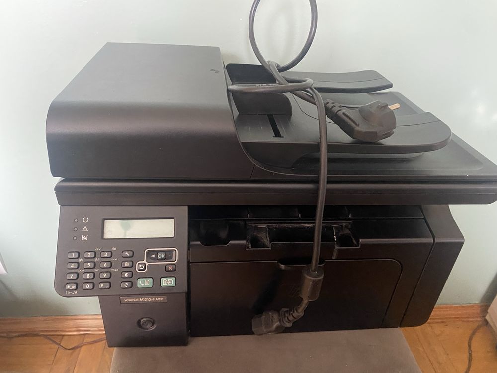Hp Laser Jet M1212nf MFP