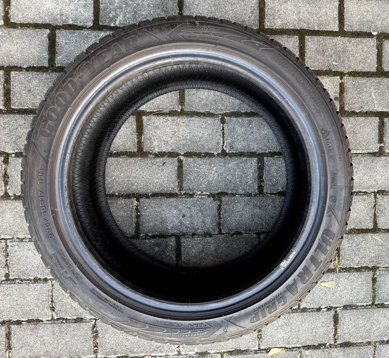 Opony Good Year Ultragrip Performance 225/45 R17 zimowe 500 zł