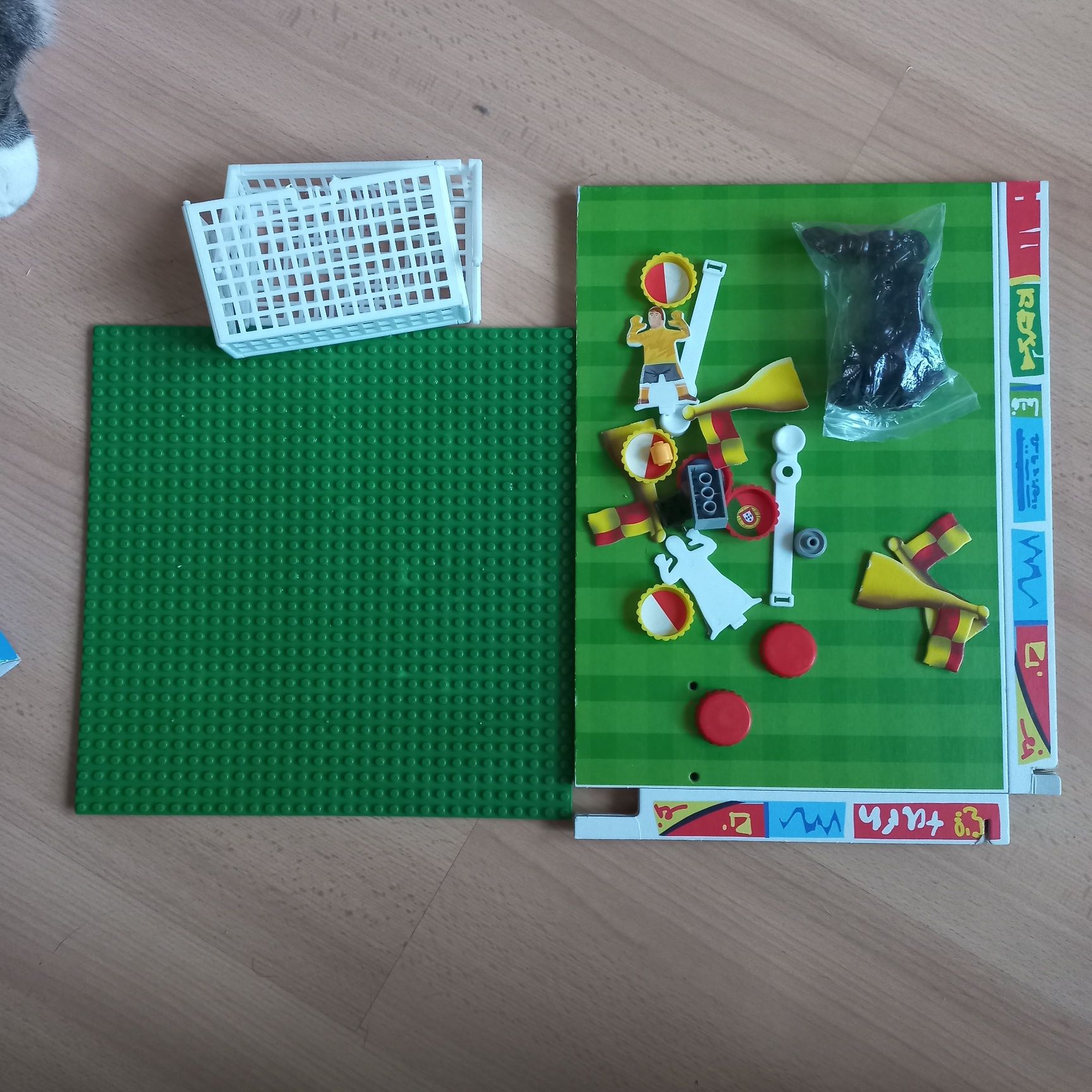 Zestaw gier planszowych i puzzli